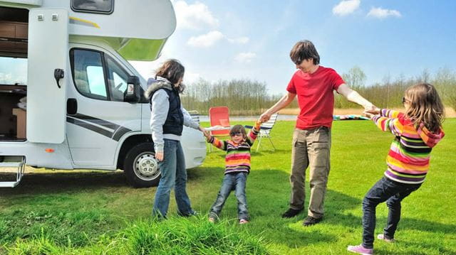 Camping and Caravaning booking form